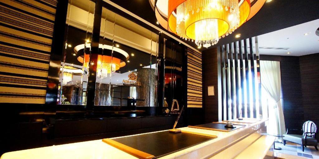 Apa Hotel Chiba Inzaimakinohara-Ekimae Narita Exterior photo